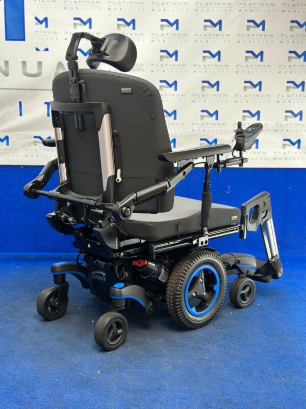 Quickie Q700 M HD Powerchair – 4mph Electric Wheelchair by Sunrise (1252) - Image 4