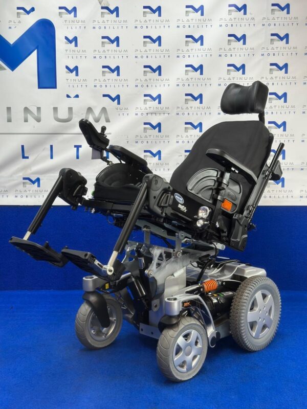 Invacare Storm 4 X-Plore – 6mph All-Terrain Electric Wheelchair (1350) - Image 2