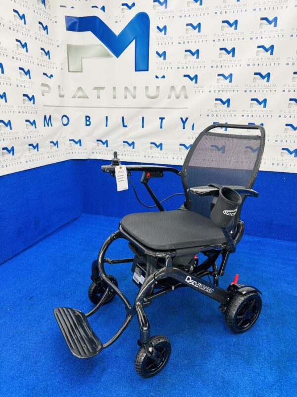 QUICKIE Q50 R LIGHTWEIGHT CARBON FIBRE ELECTRIC POWERCHAIR SCOOTER FOLDING 4MPH
