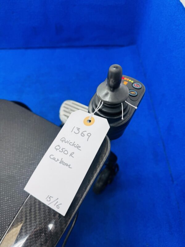 QUICKIE Q50 R LIGHTWEIGHT CARBON FIBRE ELECTRIC POWERCHAIR SCOOTER FOLDING 4MPH - Image 6