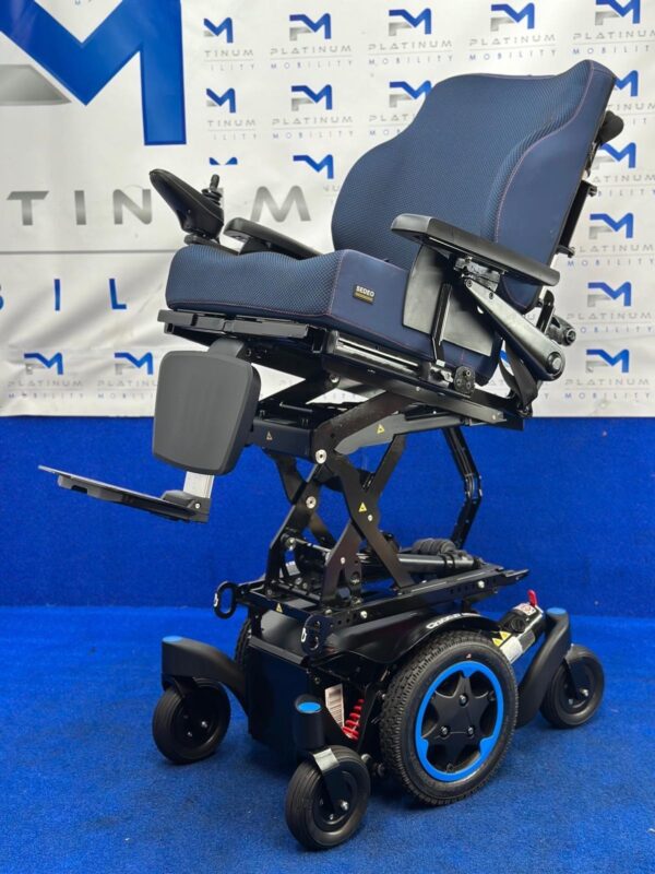 Quickie Q300 M Mini Powerchair 4 mph Riser Electric Wheelchair by Sunrise (1416)