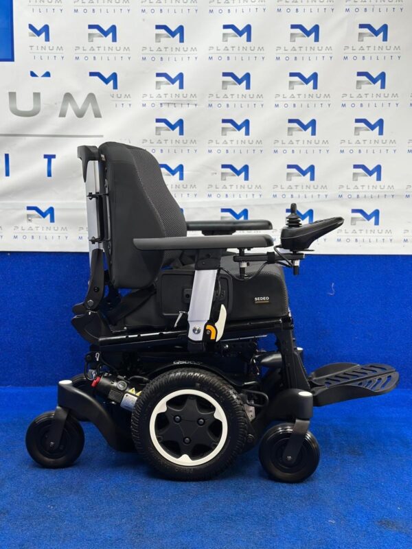 SUNRISE QUICKIE Q500M 4 MPH ELECTRIC MOBILITY POWERCHAIR WHEELCHAIR CHAIR 1417 - Image 6