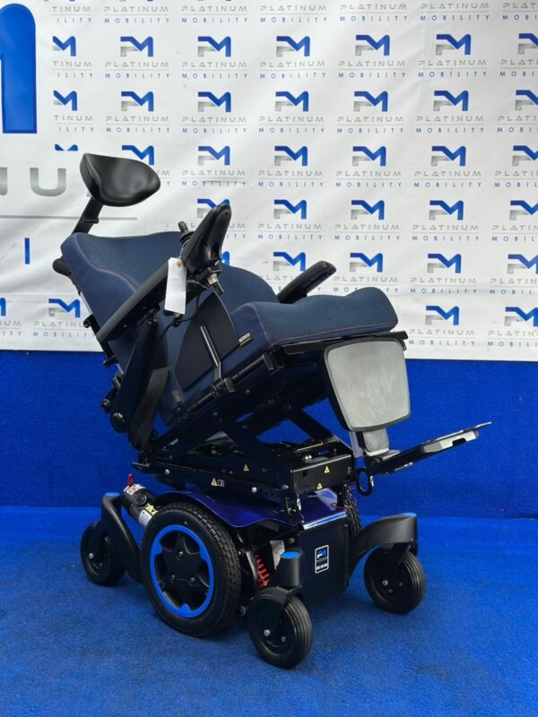 Quickie Q300 M Mini Powerchair 4 mph Riser Electric Wheelchair by Sunrise (1411) - Image 4