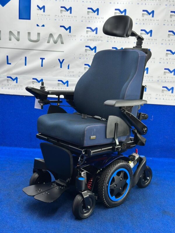 Quickie Q300 M Mini Powerchair 4 mph Riser Electric Wheelchair by Sunrise (1411) - Image 5