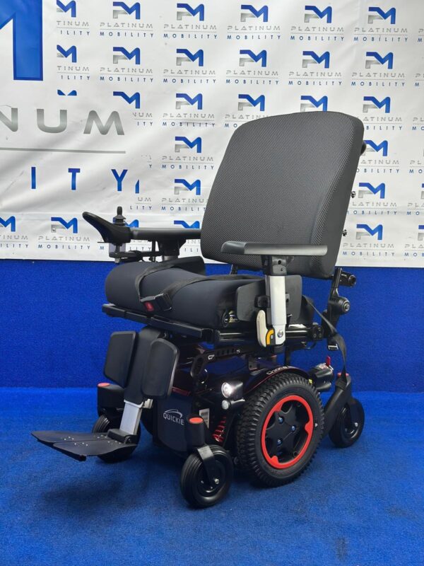 Quickie Q300 Mini Powerchair – 4mph Narrow Electric Wheelchair by Sunrise (1375) - Image 2