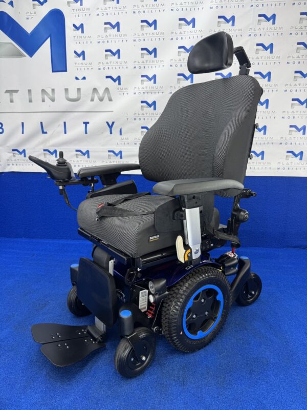 Quickie Q300 M Mini Powerchair 6mph Riser Electric Wheelchair by Sunrise (1157) - Image 7