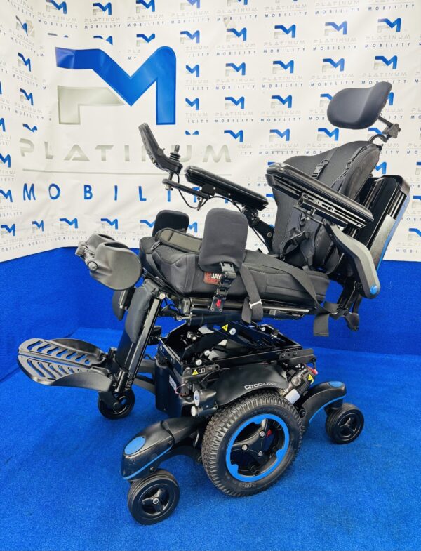Sunrise Q700M UP 4MPH Standing Electric Wheelchair - All Terrain Powerchair 1388 - Image 5