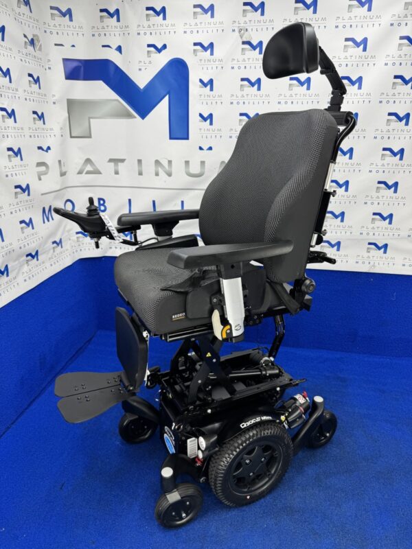 Quickie Q300 M Mini Powerchair 6mph Riser Electric Wheelchair by Sunrise (1392) - Image 2