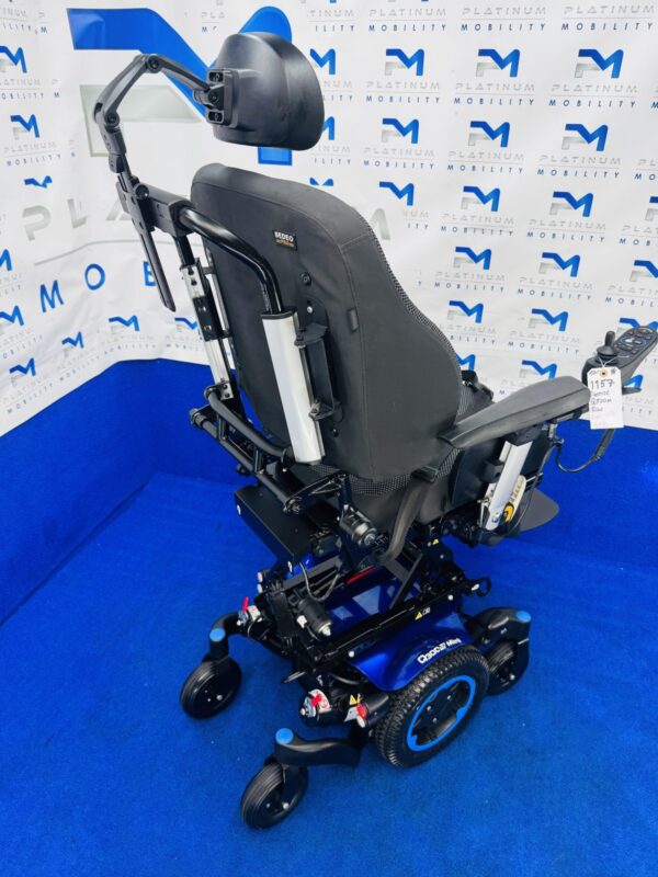 Quickie Q300 M Mini Powerchair 6mph Riser Electric Wheelchair by Sunrise (1157) - Image 12