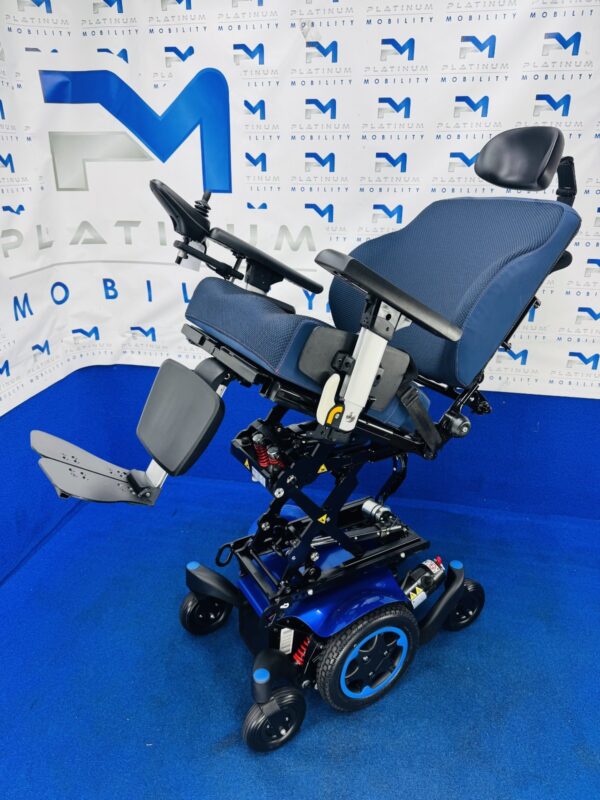 Quickie Q300 M Mini Powerchair 4 mph Riser Electric Wheelchair by Sunrise (1432) - Image 2
