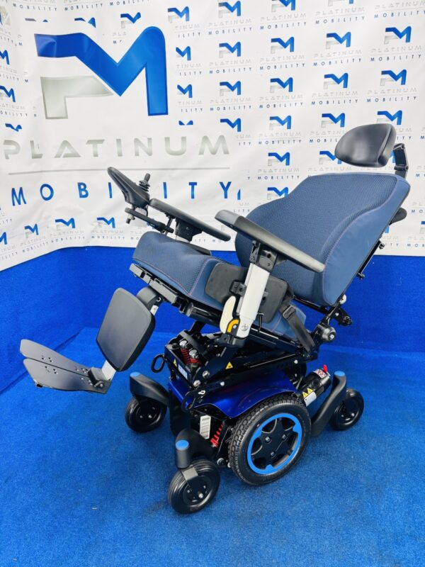 Quickie Q300 M Mini Powerchair 4 mph Riser Electric Wheelchair by Sunrise (1432) - Image 5