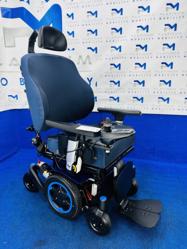 Quickie Q300 M Mini Powerchair 4 mph Riser Electric Wheelchair by Sunrise (1432) - Image 8