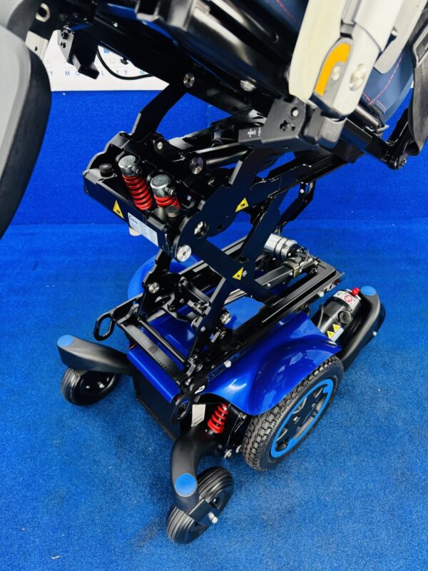 Quickie Q300 M Mini Powerchair 4 mph Riser Electric Wheelchair by Sunrise (1432) - Image 10