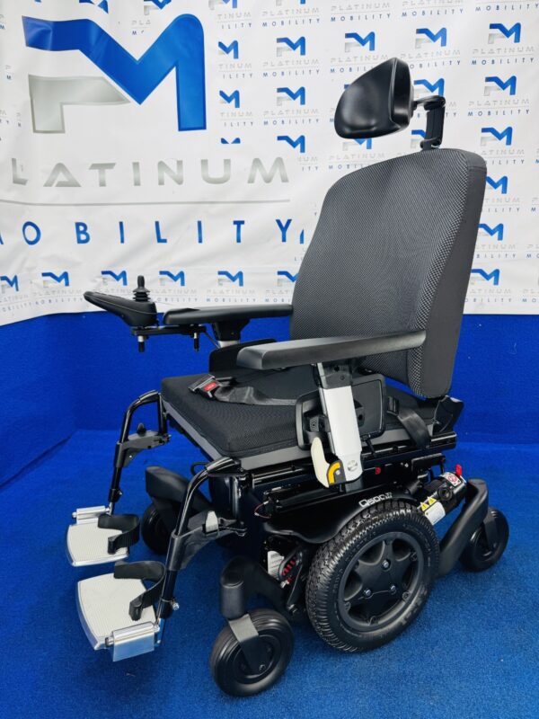 Quickie Q500 M Powerchair – 4mph Tilt Electric Wheelchair by Sunrise (1427) - Image 3