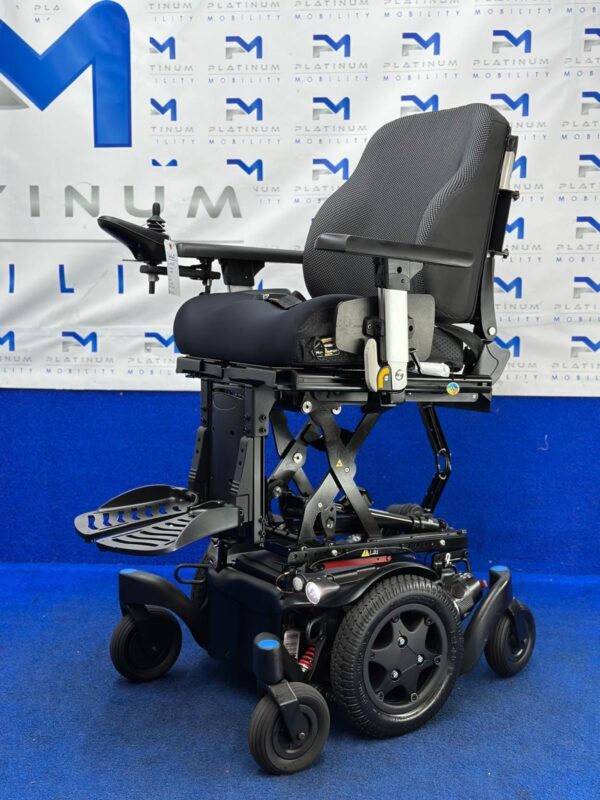 2024 Quickie Q500 M Powerchair – 6mph Riser Electric Wheelchair by Sunrise 1440 - Image 2