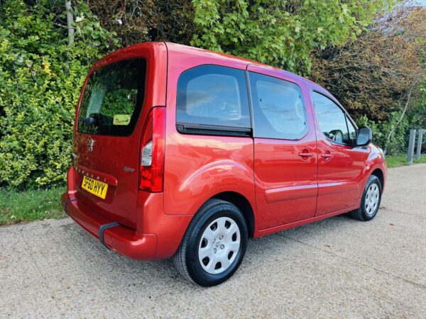 PEUGEOT PARTNER TEPEE WAV Diesel 5 Seats Wheelchair Accessible - Image 4