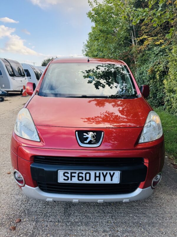 PEUGEOT PARTNER TEPEE WAV Diesel 5 Seats Wheelchair Accessible - Image 7