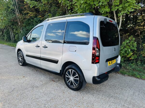 CITROEN BERLINGO M-SPACE Auto WAV Diesel 3 Seats Wheelchair Accessible - Image 5