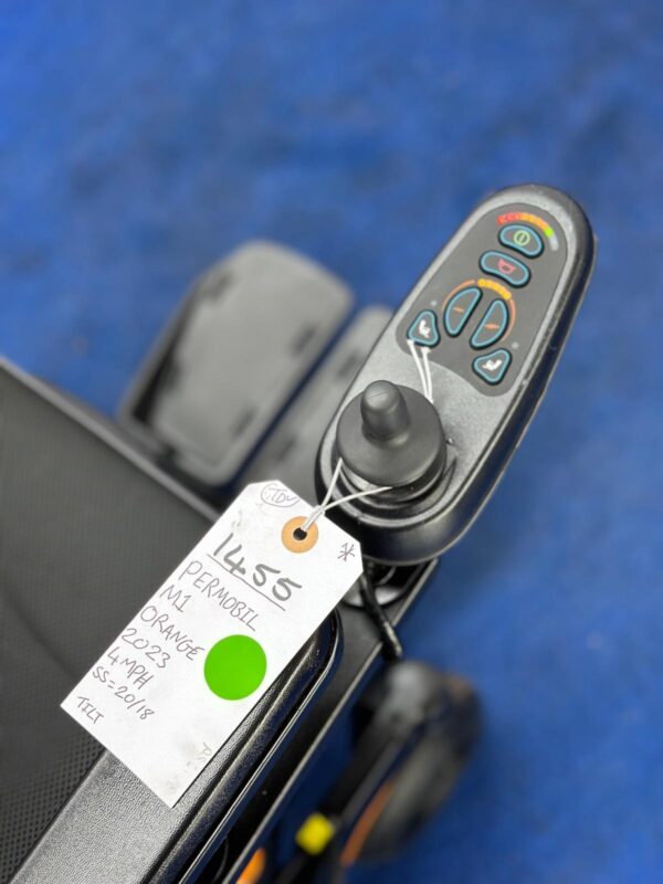 2023 PERMOBIL M1 MWD 4MPH ELECTRIC WHEELCHAIR POWERCHAIR MOBILITY SCOOTER 1455 - Image 9