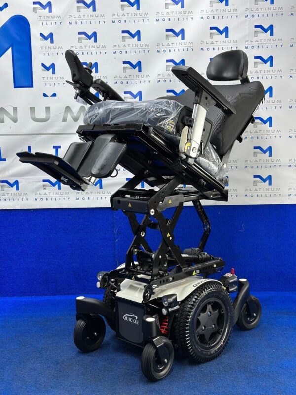 QUICKIE Q300 MINI 6 MPH ELECTRIC MOBILITY POWERCHAIR ELECTRIC WHEELCHAIR 1472 - Image 2