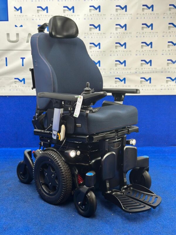 Quickie Q500 M Powerchair – 6mph Riser Electric Wheelchair by Sunrise (1422) - Image 9