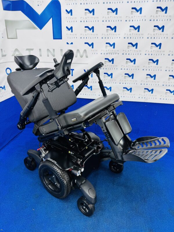 Quickie Q700 M HD Powerchair – 6mph Electric Wheelchair by Sunrise (1430) - Image 2