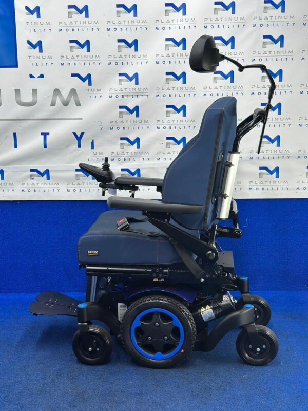 Quickie Q300 M Mini Powerchair 4 mph Riser Electric Wheelchair by Sunrise (1498) - Image 8