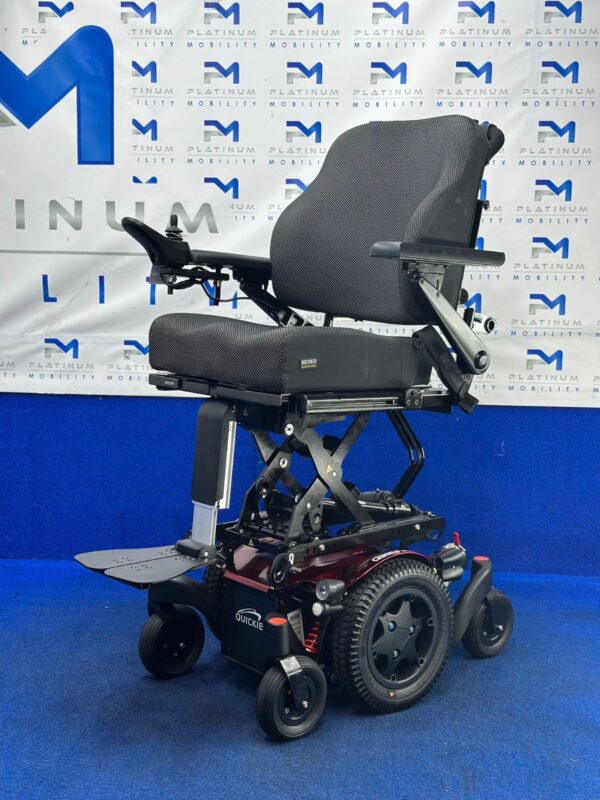 Quickie Q300 M Mini Powerchair 6 mph Riser Electric Wheelchair by Sunrise (1474) - Image 2