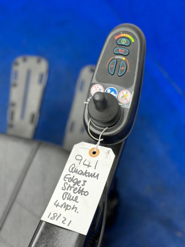 Quantum Edge 3 Stretto Powerchair – 4mph, Compact Electric Wheelchair (941) - Image 7