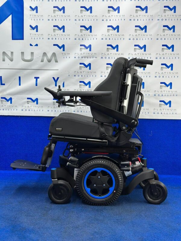 2025 Quickie Q300M Powerchair – 6mph Riser Electric Wheelchair by Sunrise (1504) - Image 8