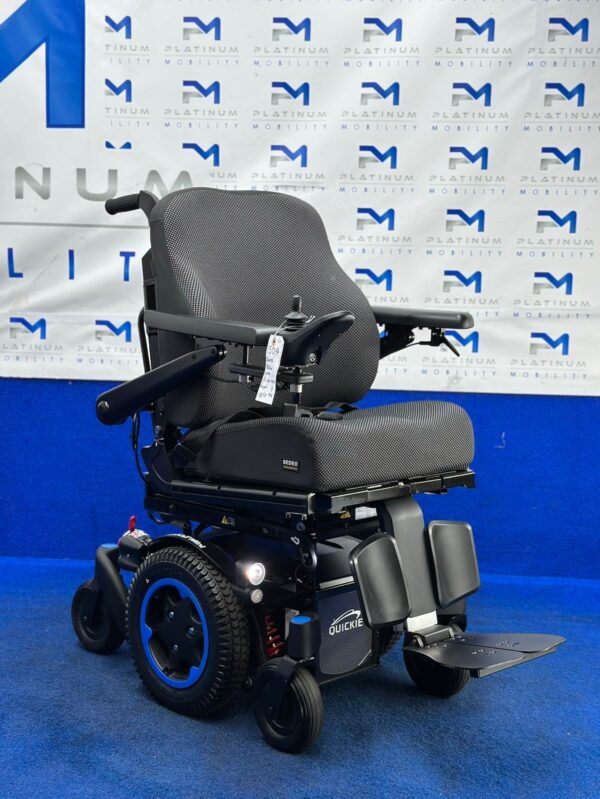 2025 Quickie Q300M Powerchair – 6mph Riser Electric Wheelchair by Sunrise (1504) - Image 11