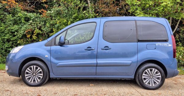 2015 PEUGEOT PARTNER TEPEE WAV Diesel 3 Seats Wheelchair Accessible - Image 10