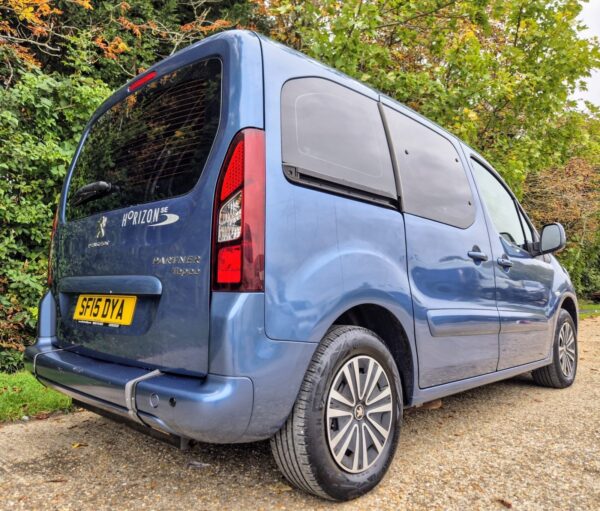 2015 PEUGEOT PARTNER TEPEE WAV Diesel 3 Seats Wheelchair Accessible - Image 12