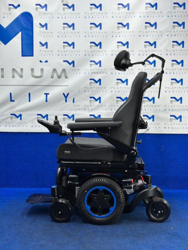 QUICKIE Q300 M MINI 6 MPH ELECTRIC MOBILITY POWERCHAIR ELECTRIC WHEELCHAIR 1486 - Image 4