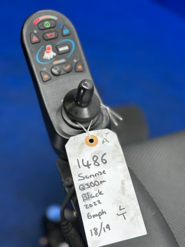 QUICKIE Q300 M MINI 6 MPH ELECTRIC MOBILITY POWERCHAIR ELECTRIC WHEELCHAIR 1486 - Image 10