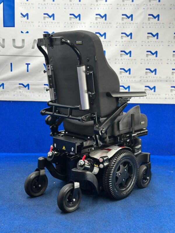 Quickie Q300 Mini Powerchair – 6mph Riser Electric Wheelchair by Sunrise (1485) - Image 7