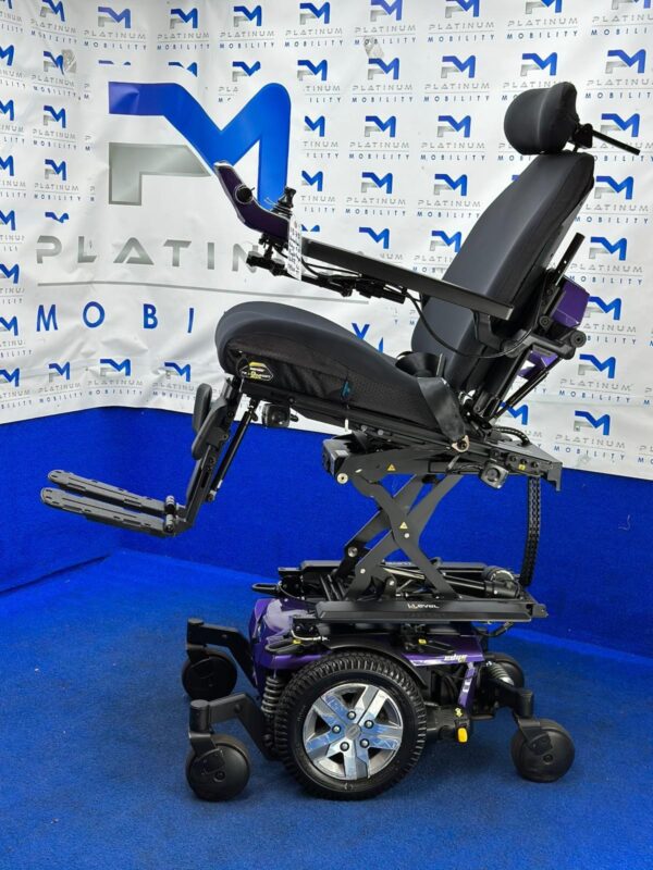 Pride Quantum Q6 Edge 2.0 i-Level Powerchair – 6mph Electric Wheelchair (1573) - Image 2