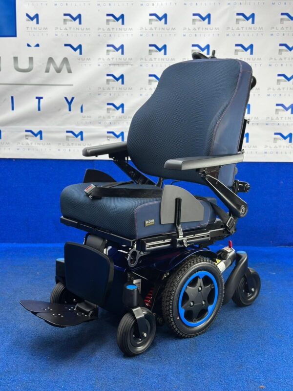 SUNRISE QUICKIE Q300 M 4MPH MOBILITY POWERCHAIR ELECTRIC WHEELCHAIR 1276 - Image 7