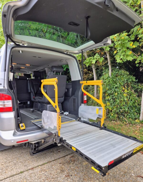 2009 Volkswagen Caravelle WAV Automatic Diesel – 6 Seats Wheelchair Accessible - Image 13