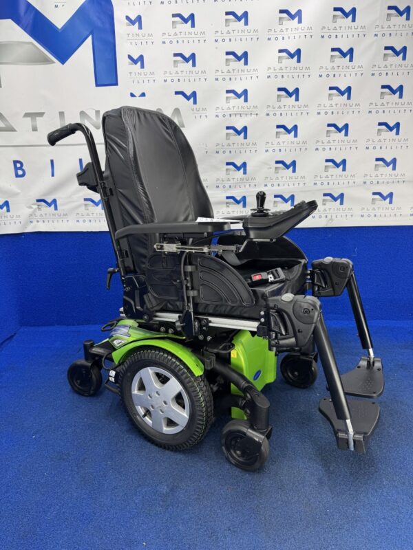 INVACARE TDX SP2 NARROW BASE, 6 MPH ELECTRIC WHEELCHAIR POWERCHAIR MOBILITY 1541 - Image 2