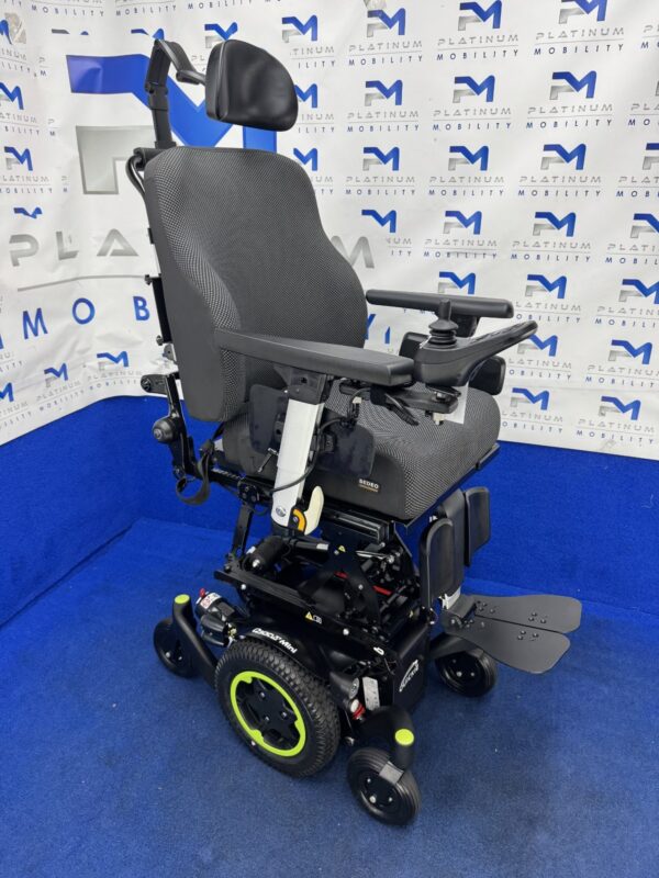 2024 Quickie Q300 Mini Powerchair 6mph Riser Electric Wheelchair by Sunrise 1583 - Image 3