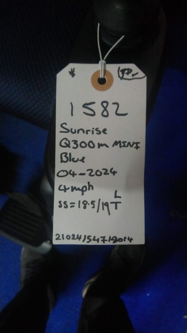 Quickie Q300 Mini Powerchair – 4mph Riser Electric Wheelchair by Sunrise (1582) - Image 11